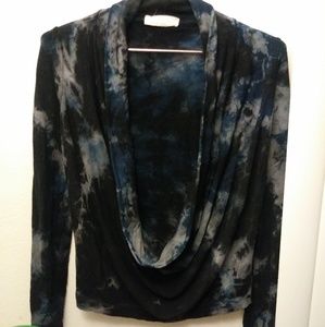 Tye dye deep neckline shirt